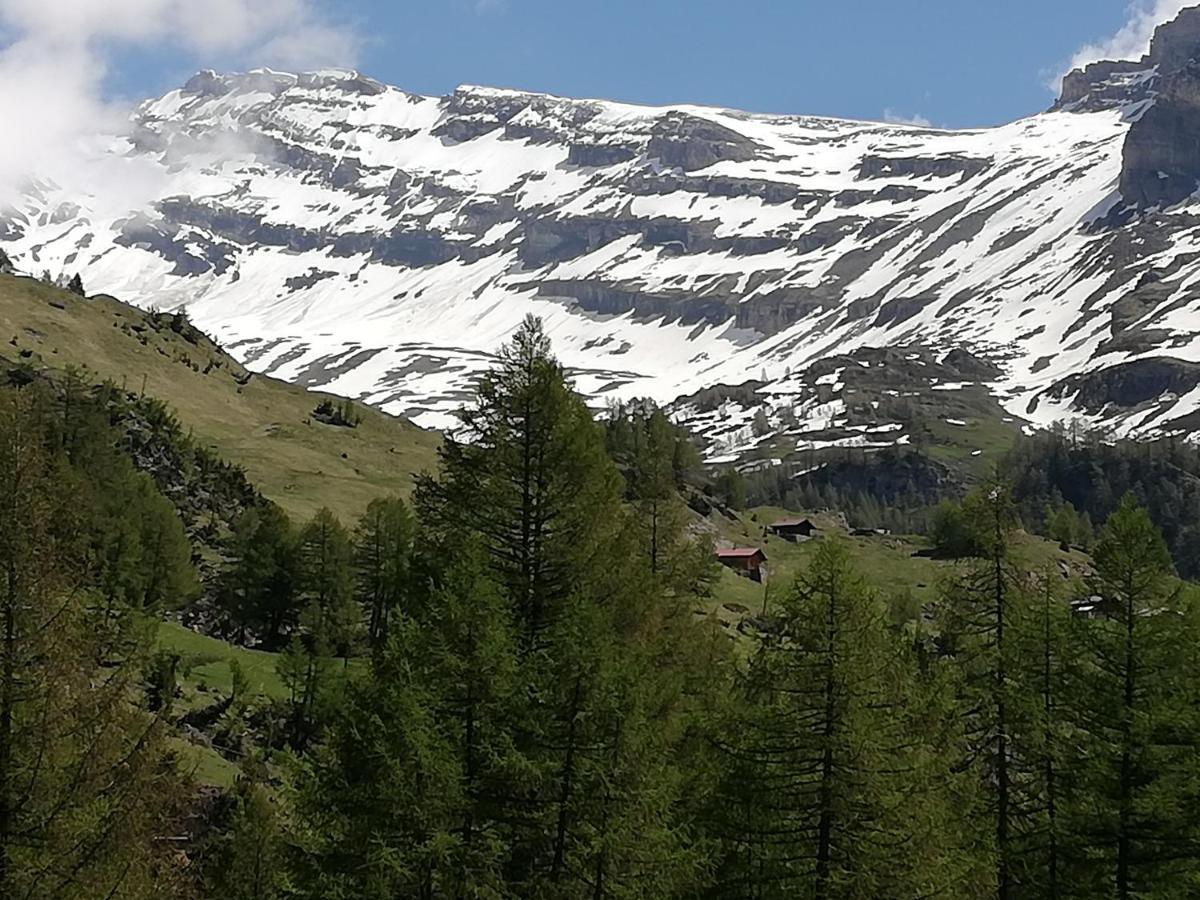 B&B Chalet Rustica Inden, Leukerbad Dış mekan fotoğraf